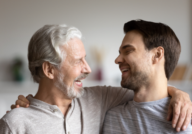 El impacto de la felicidad en la salud y la longevidad - Apoteca Natura